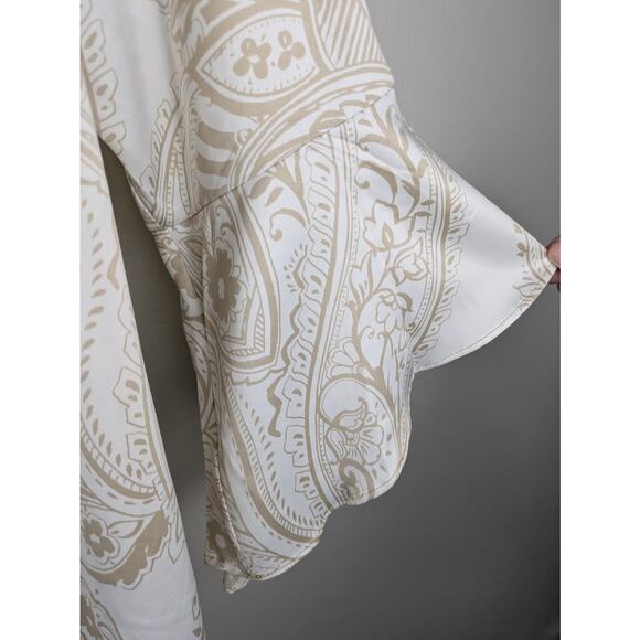 Susan Graver Beige Paisley Print Blouse Bell Sleeves Silky Satin - Picture 5 of 6